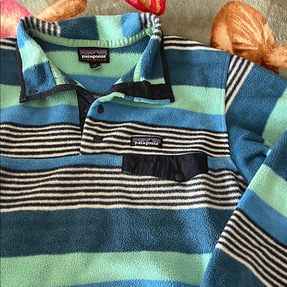 Patagonia Striped Fleece Pullover Women’s L